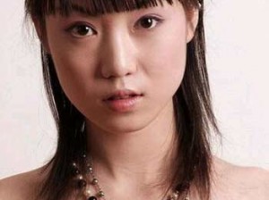 越南美女极品嫩白人体艺术写真集，全方位展现女性的柔美与魅力